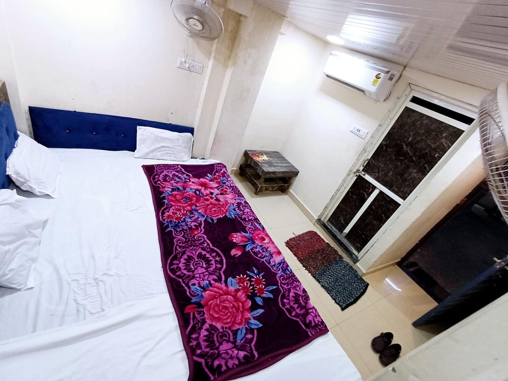 Blue Tower Hotel อุจเจน ภายนอก รูปภาพ